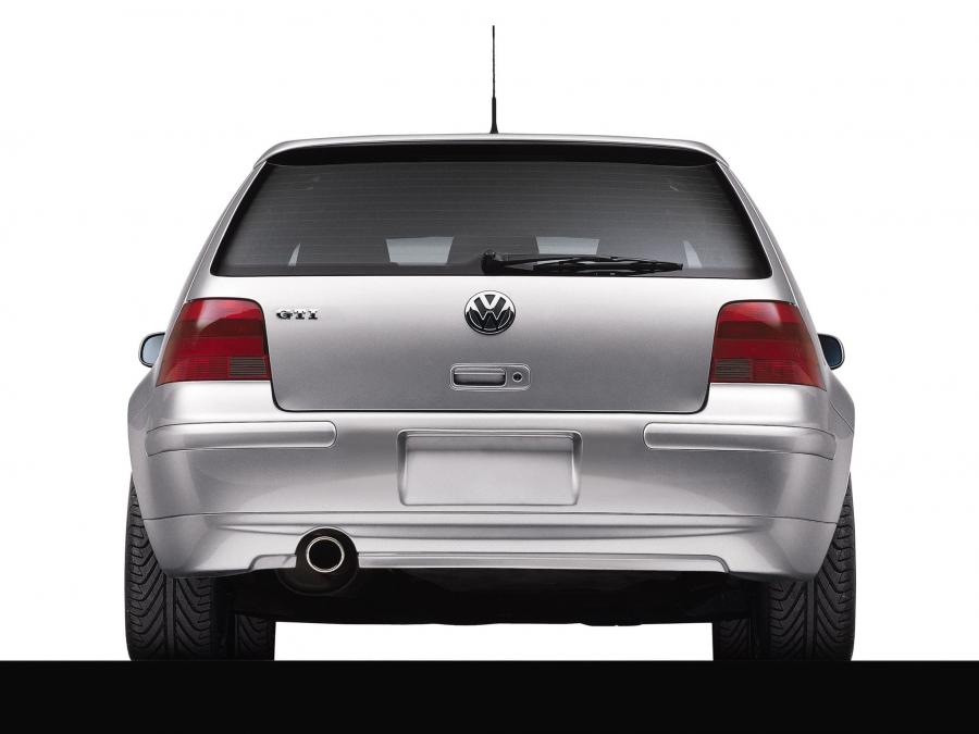 Volkswagen Golf GTi 337 Edition 2002 года  (фото 6 из 7)